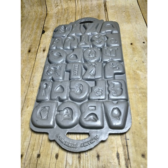 Vtg Cast Iron ABC Childrens John Wright Co Baking Pan 1985 USA NOS (lrs) - Picture 4 of 6